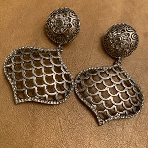 Lia Sophia Hollywood statement earring